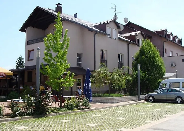Hotel Delminium