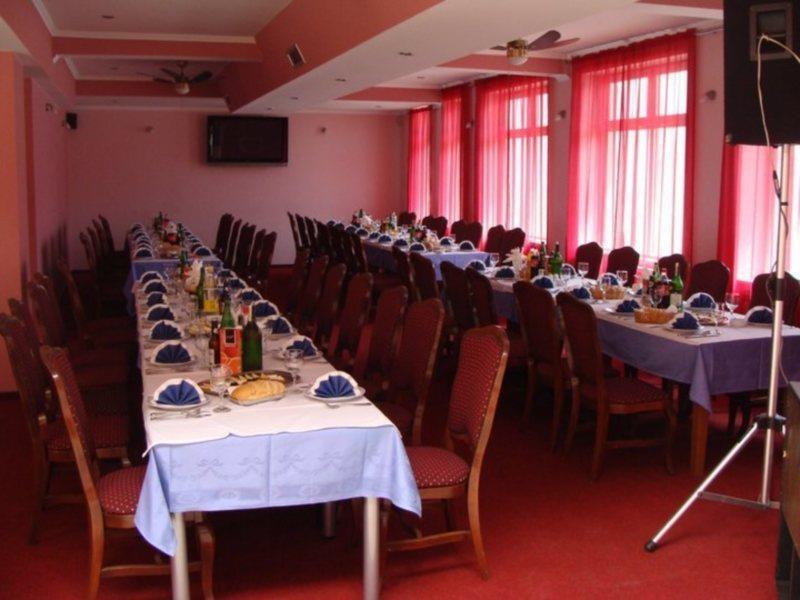 Hotel Delminium